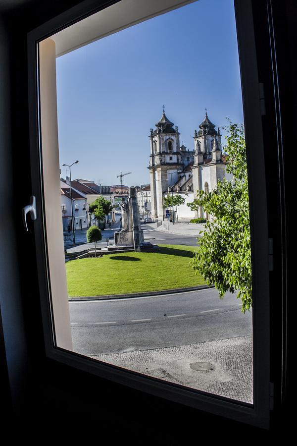Most Art Boutique Hostel Leiria Exterior foto
