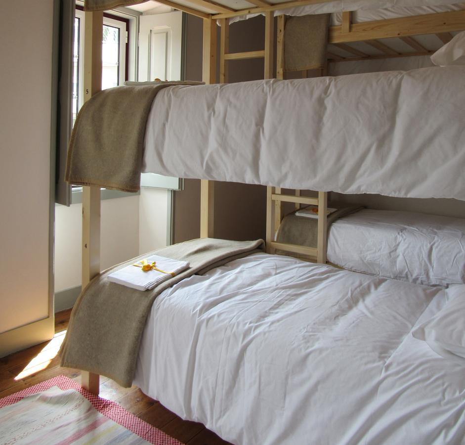 Most Art Boutique Hostel Leiria Exterior foto