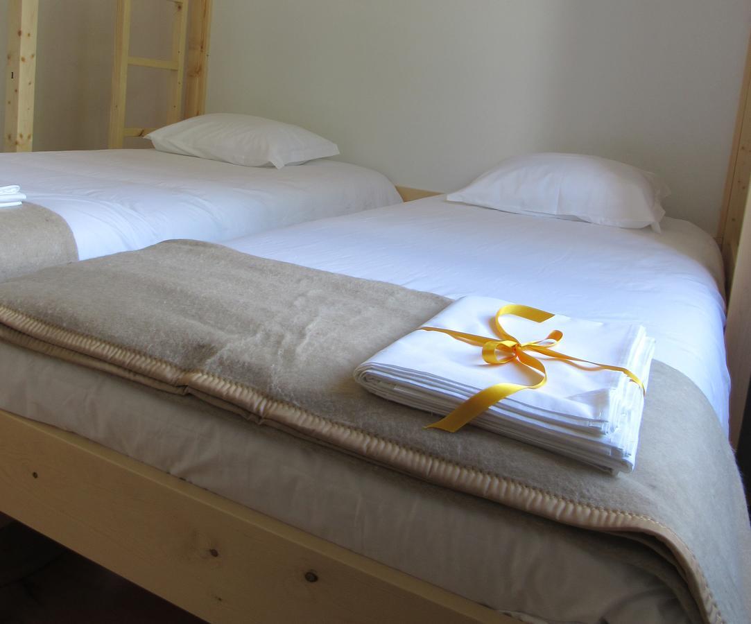Most Art Boutique Hostel Leiria Exterior foto